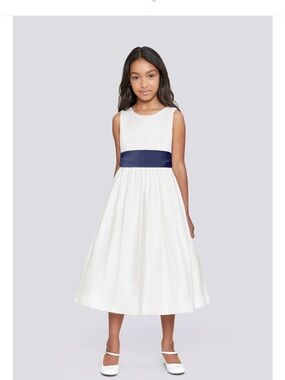 Us Angels classic satin flower girl dress white/navy size 10
